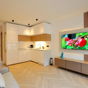 https://monaco-new-2-bedrooms-6-persons-parking-clim-premium.fr-provencehotel.com